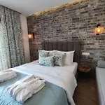 Dikap Luxury Aparts Апартаменты *