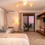 Апартаменты Dikap Luxury Aparts *