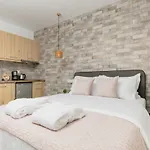 Апартаменты Dikap Luxury Aparts Лименария